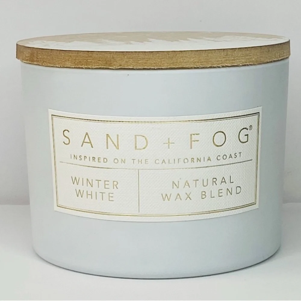 $15 SCENTED CANDLES FULL SIZE - Picture 4 of 7